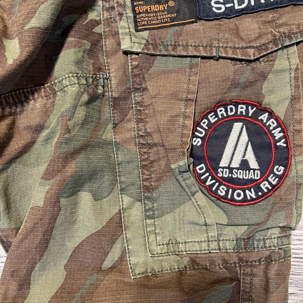 Superdry Men's Cargo Pants - Camouflage Green/Brown - Picture 3 of 4